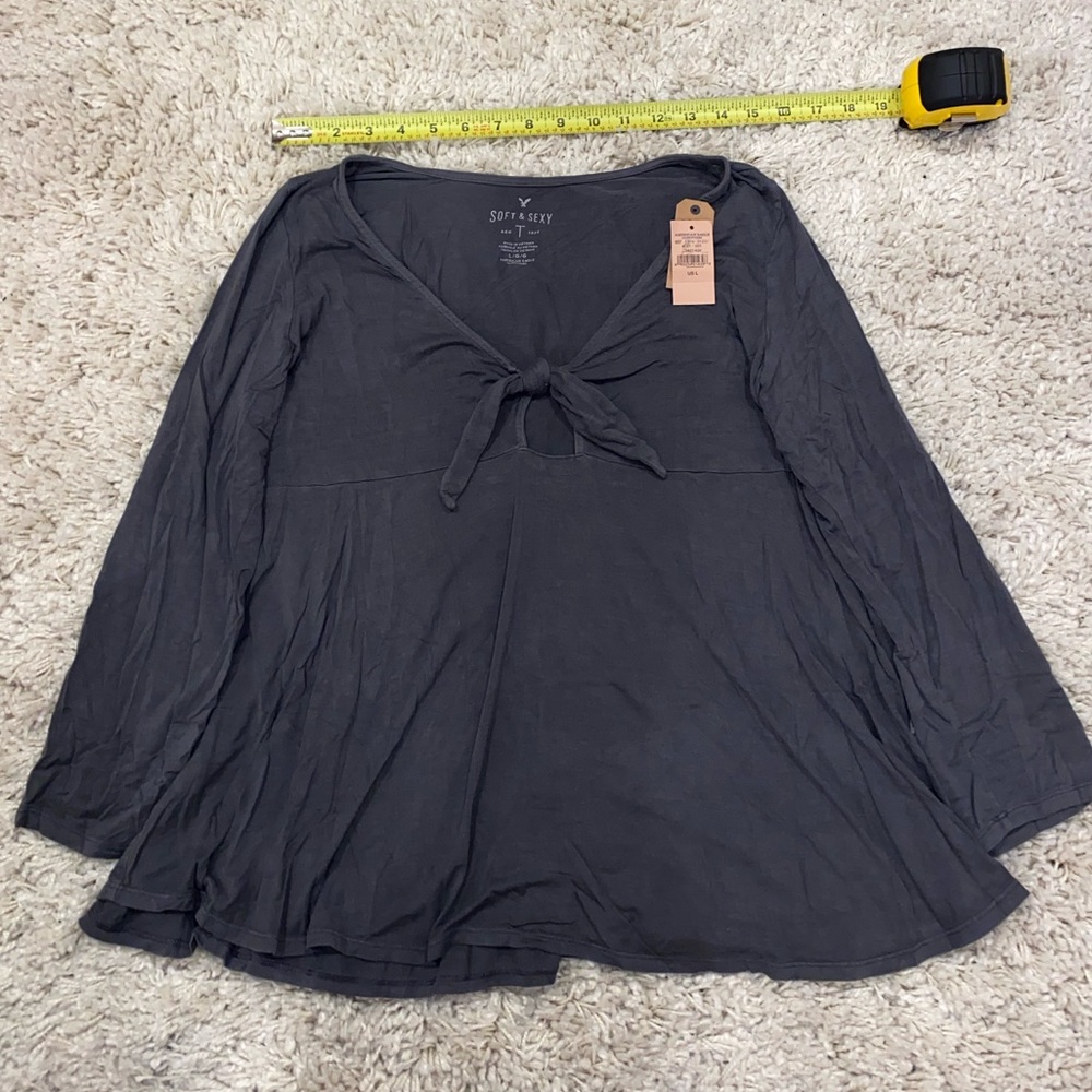 American Eagle- 3/4 sleeve top